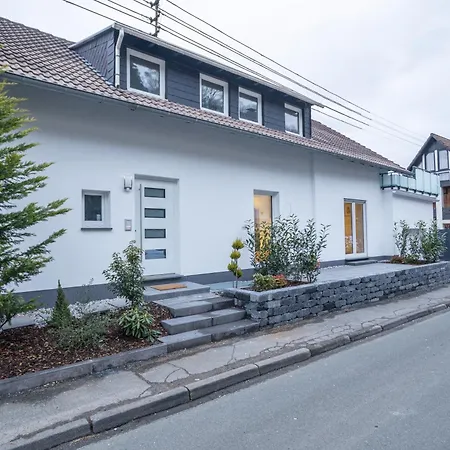 Modernes 100 Qm Mit 2 Schlafzimmern *