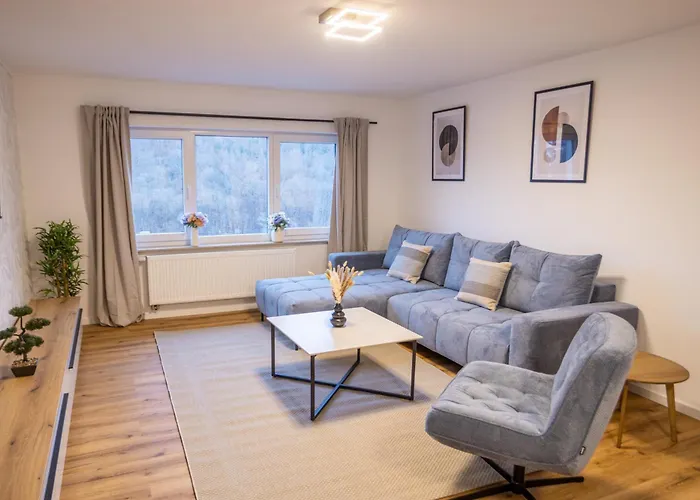 Lägenhet Modernes 100 Qm Mit 2 Schlafzimmern *