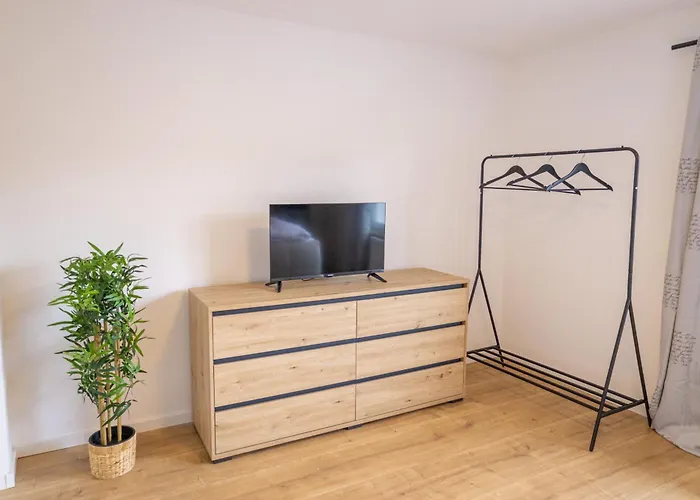 Modernes 100 Qm Mit 2 Schlafzimmern * Siegen