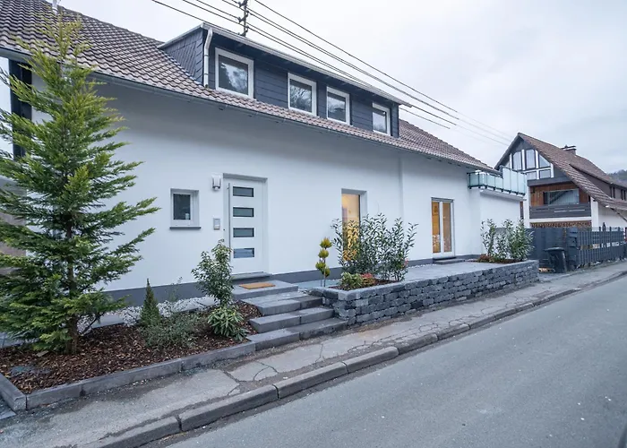 Modernes 100 Qm Mit 2 Schlafzimmern *